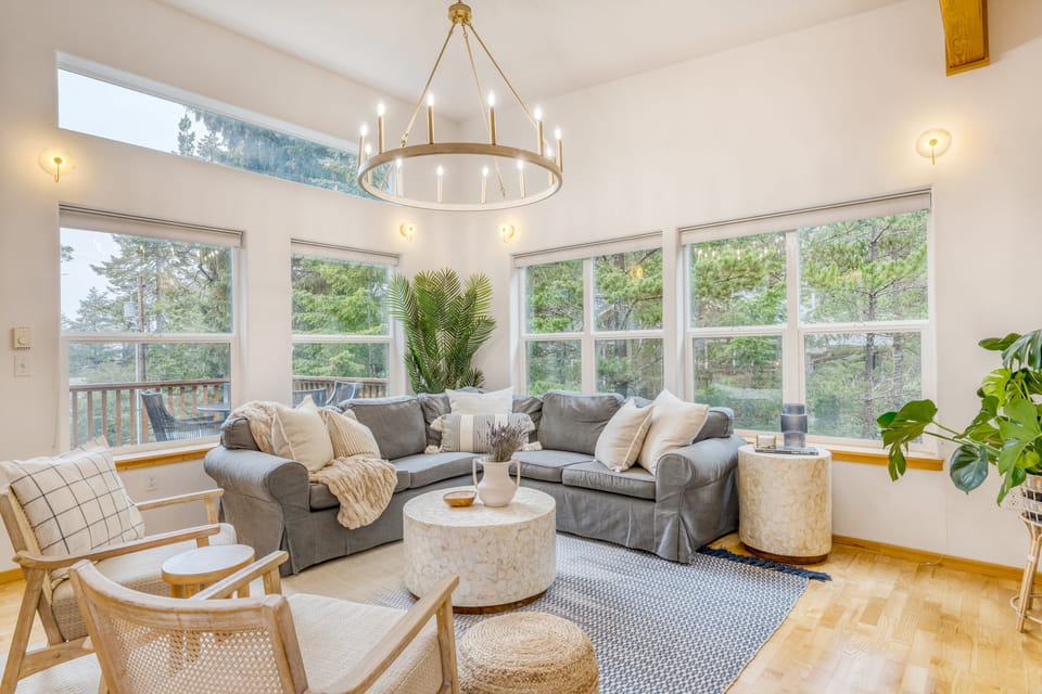 It is a perfect blend of a home-away-from-home feel and elevated accents.