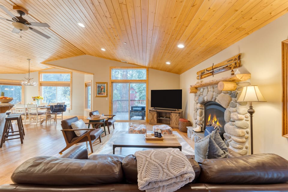 Bright and airy living room with comfortable seating.