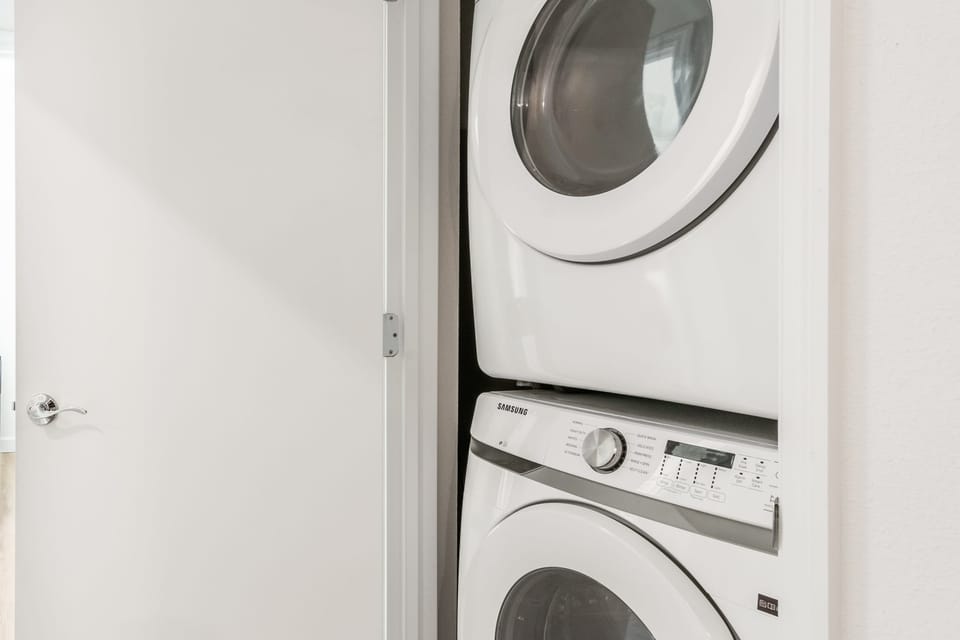 In-unit laundry