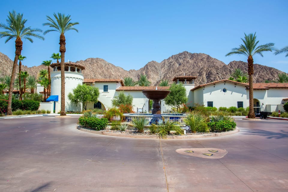 Book your stay at Legacy and discover a lush oasis in the desert!