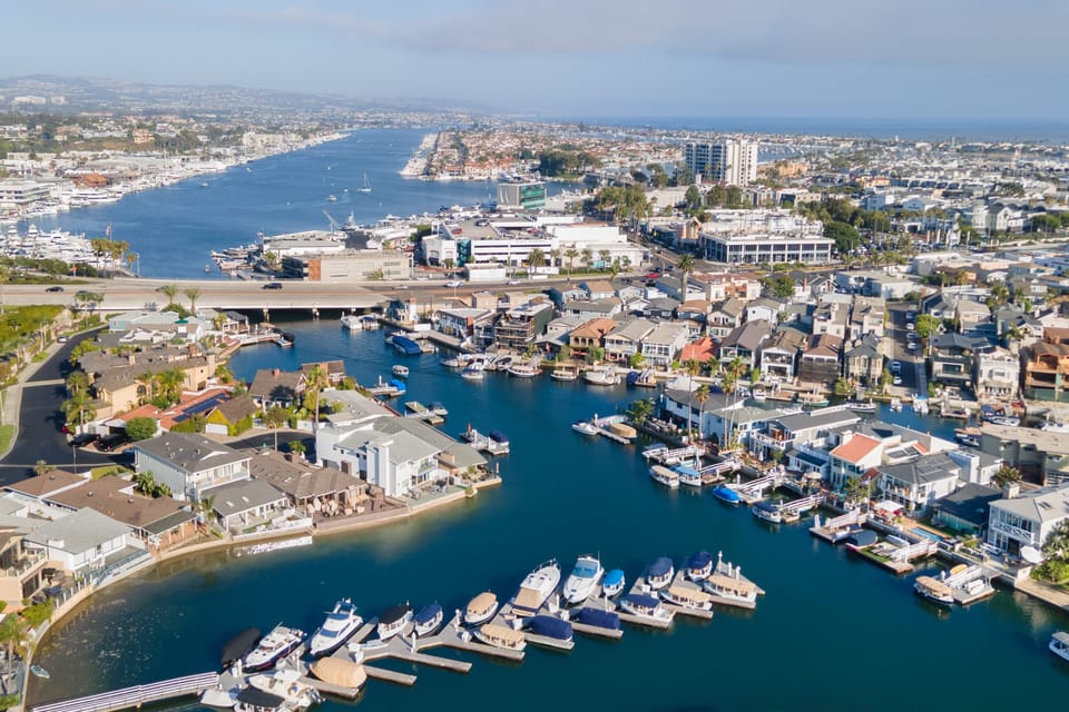Waterfront paradise leading right out to Newport Bay.
