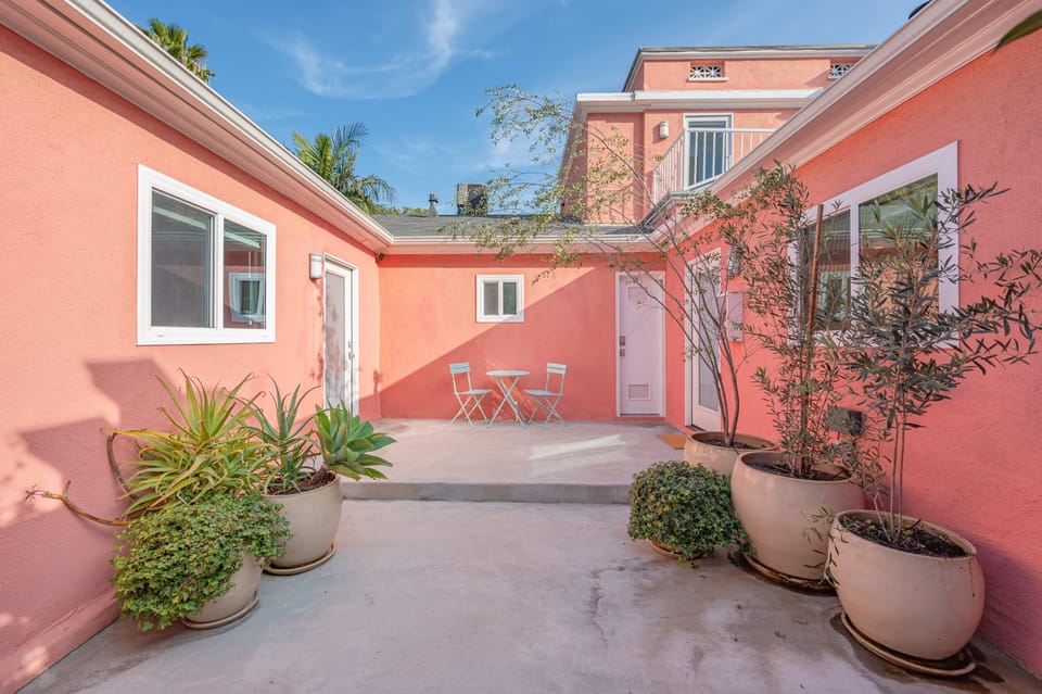 Shared courtyard/patio.