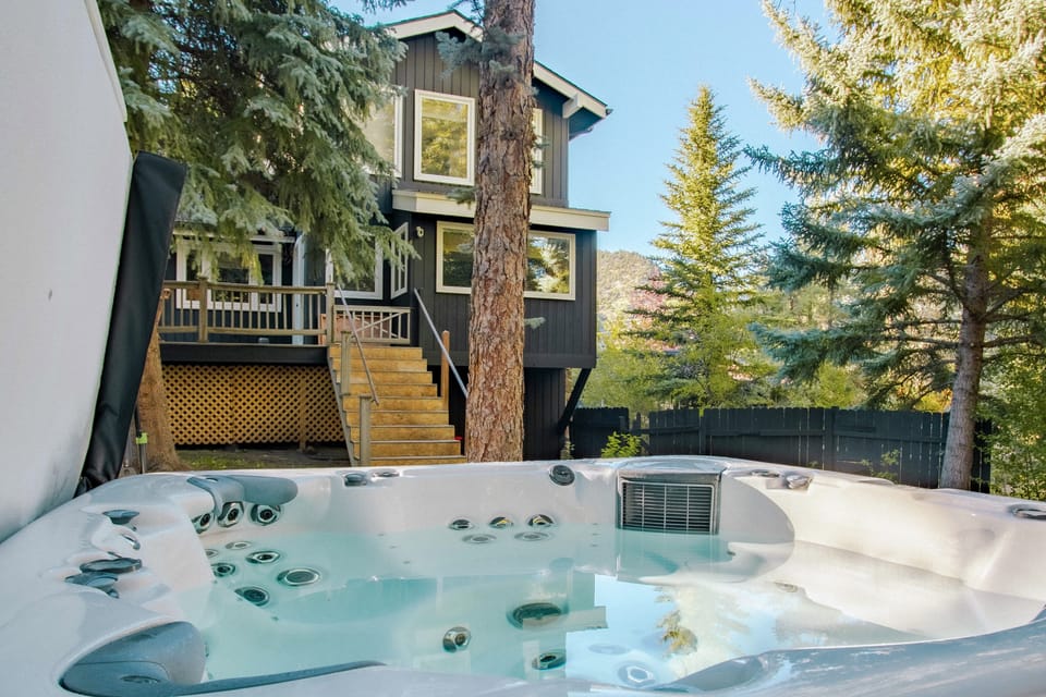 Hot tub.