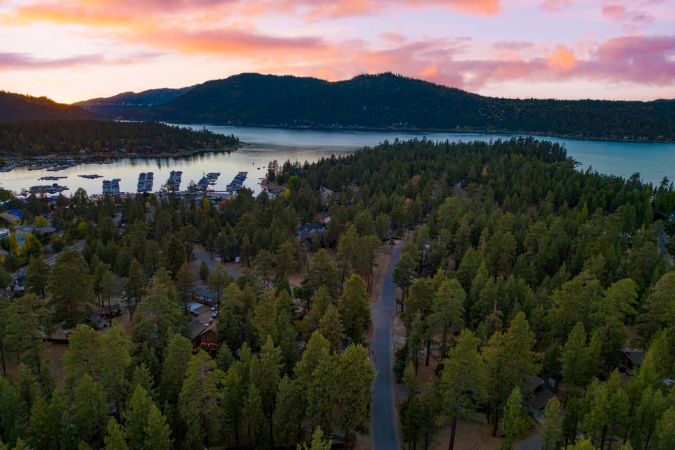 Minutes to Big Bear Lake.