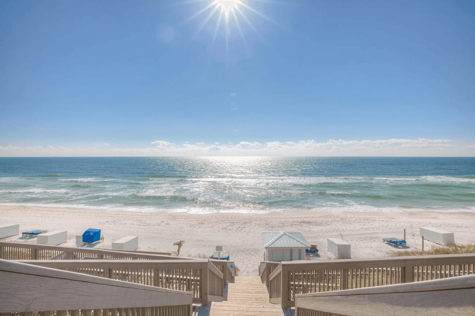 South Shore 30A by AvantStay | Gulf View | Pool Apartment in Rosemary Beach