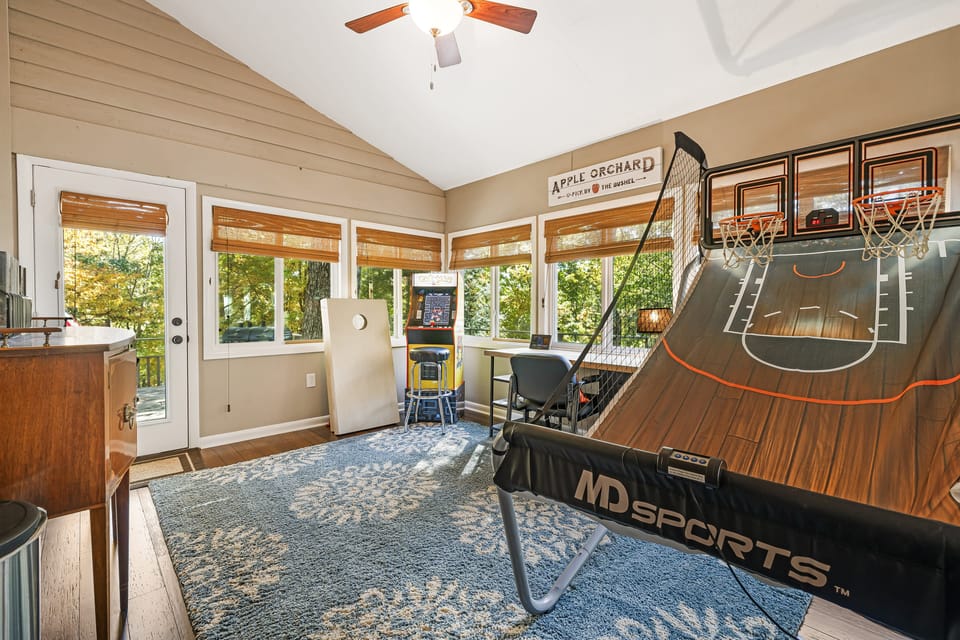 Game room and office.