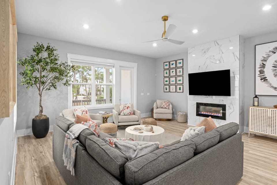 Stunning living room.