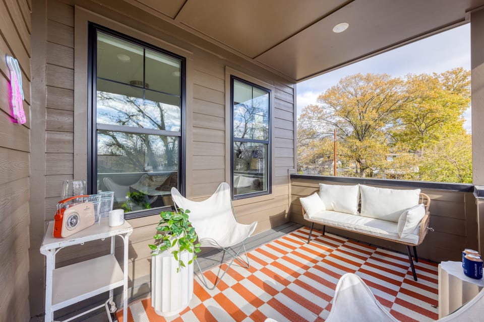 Outdoor living on the covered balcony.