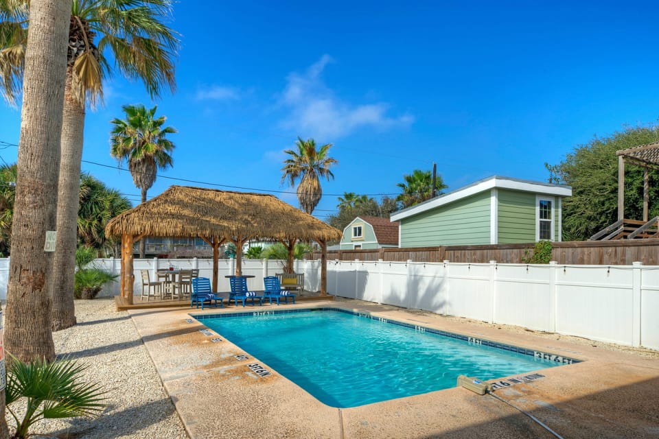 Private pool and cabana.