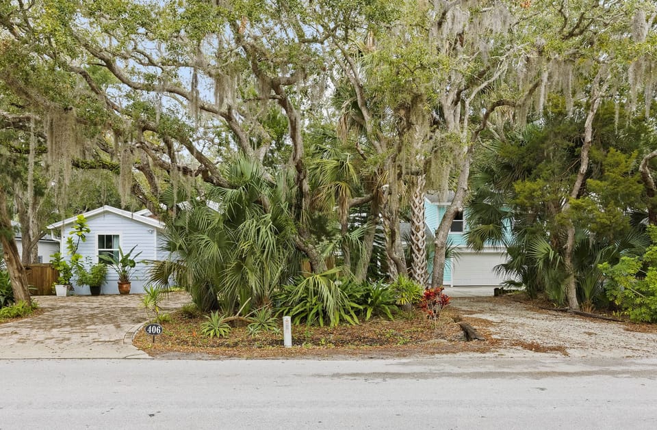 Lush trees add a touch of privacy to your getaway.