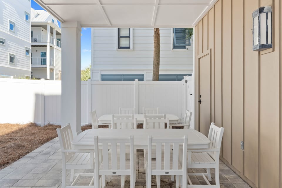 Grayt Digs by AvantStay | Next to Beach, Oceanview House in Grayton Beach