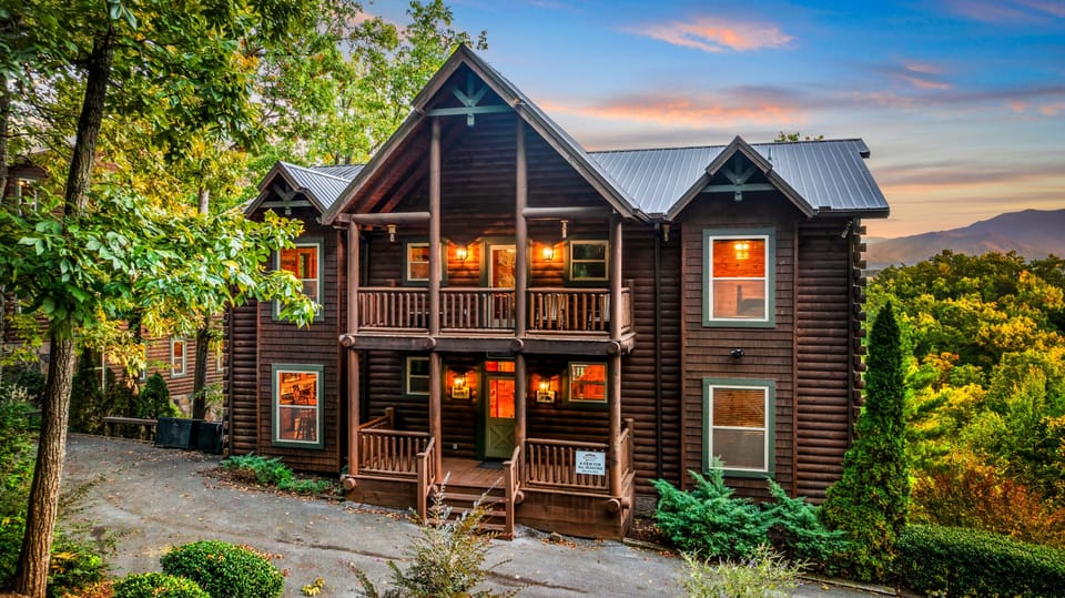 Spacious Smoky Mountain retreat designed for a group.