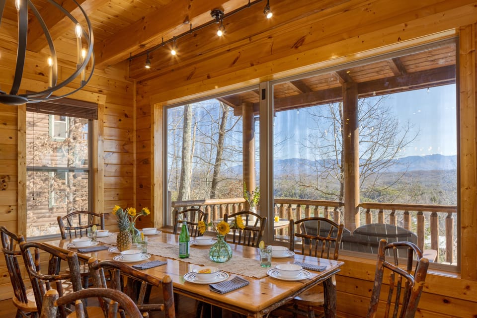 Meals with a stunning mountain view.