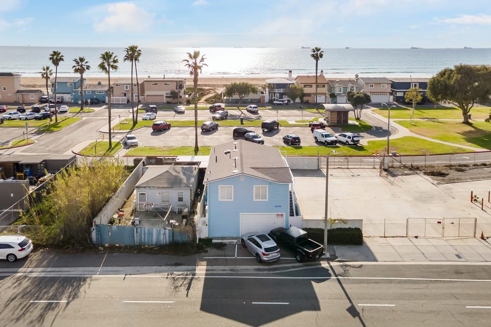 Enjoy easy access to sun, sand, and surf!