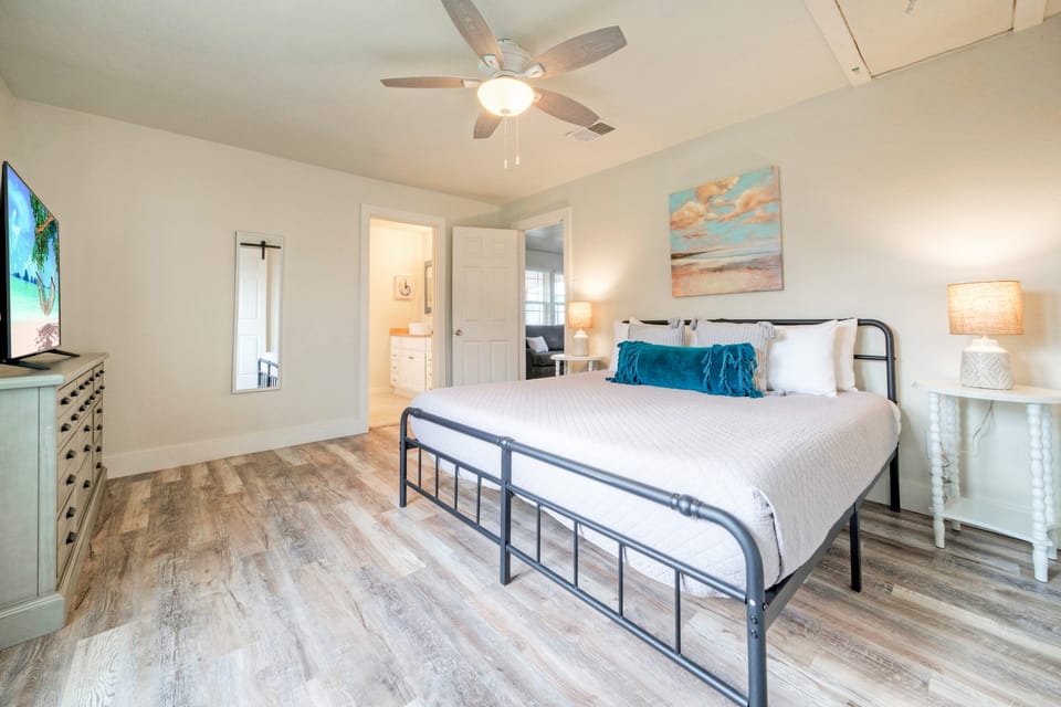 Primary bedroom in Unit B.