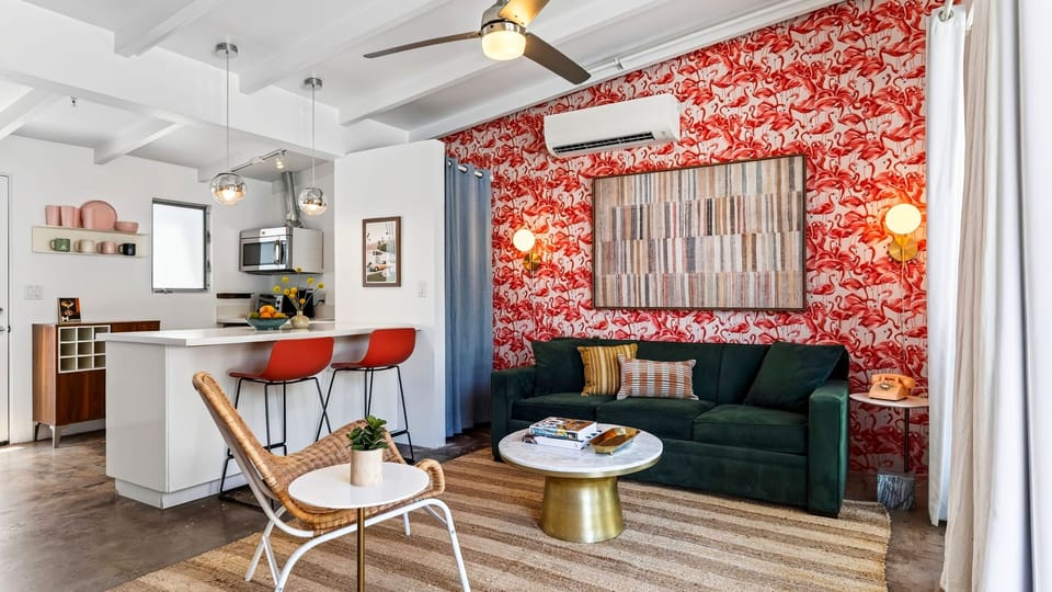 The Rosalie by AvantStay | 2 Studios + Kitchenettes | Pool + Jacuzzi + Grill House in Palm Springs