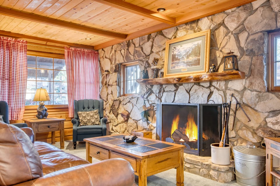 Gather around the blazing fireplace for a warm and inviting retreat on chilly evenings!