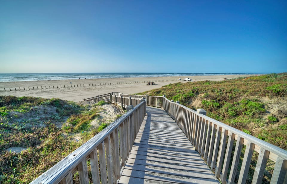 Direct beach access.