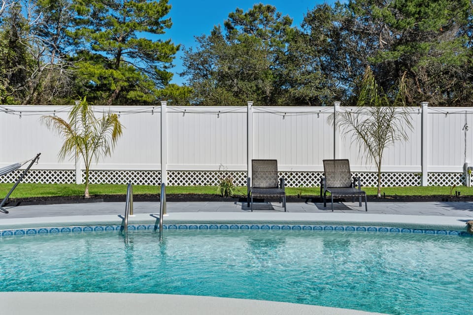 Crystal-clear pool with a relaxing ambiance.