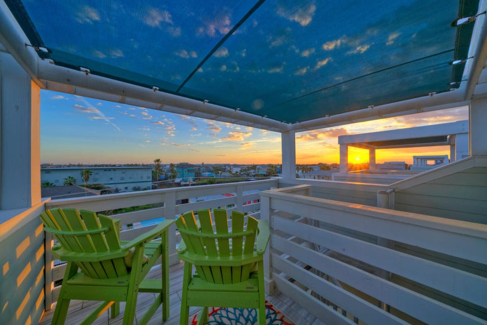 Capturing serenity from the terrace at sunset. (Little Beach House)
