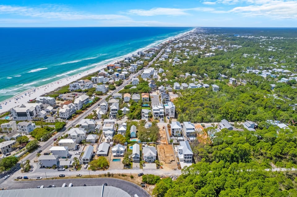 Nestled between forest and sea.