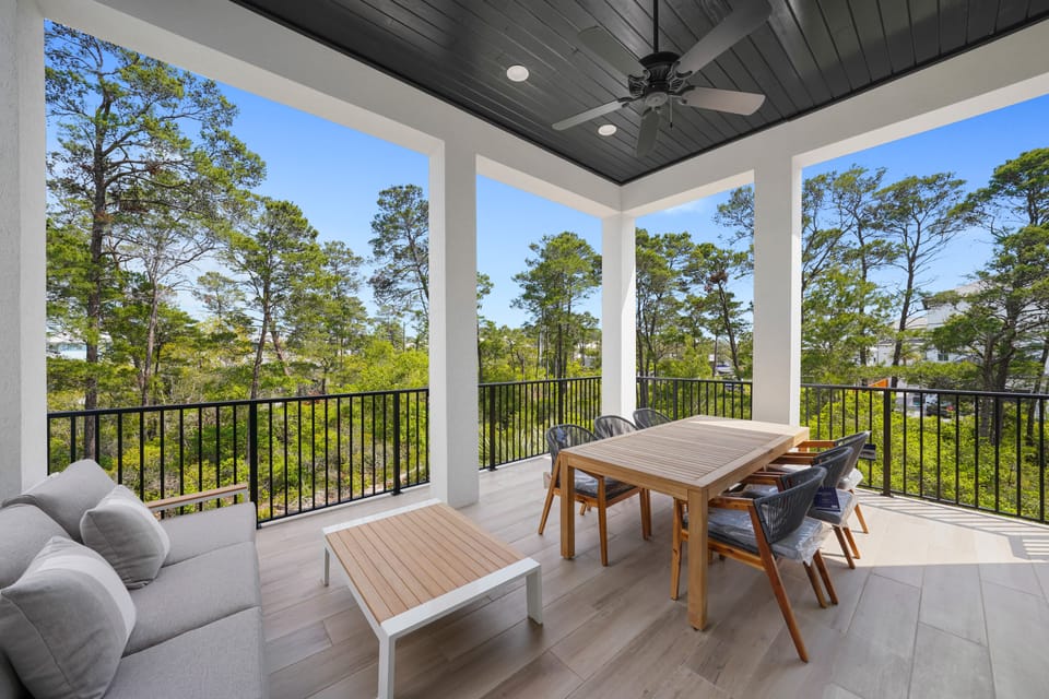 Outdoor living on multiple balconies. (30A Serenity Sands)