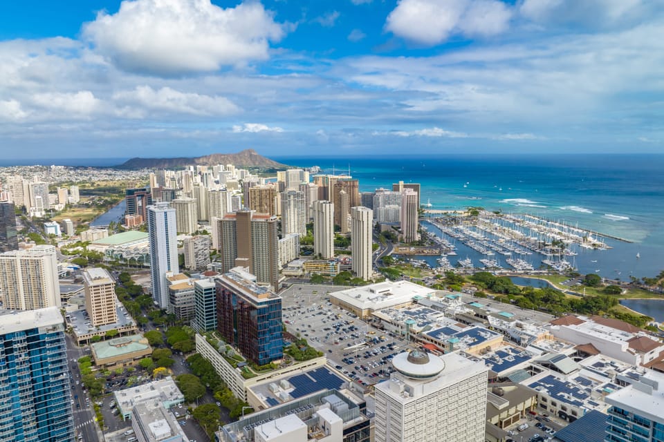 Experience Oahu, AvantStay style.