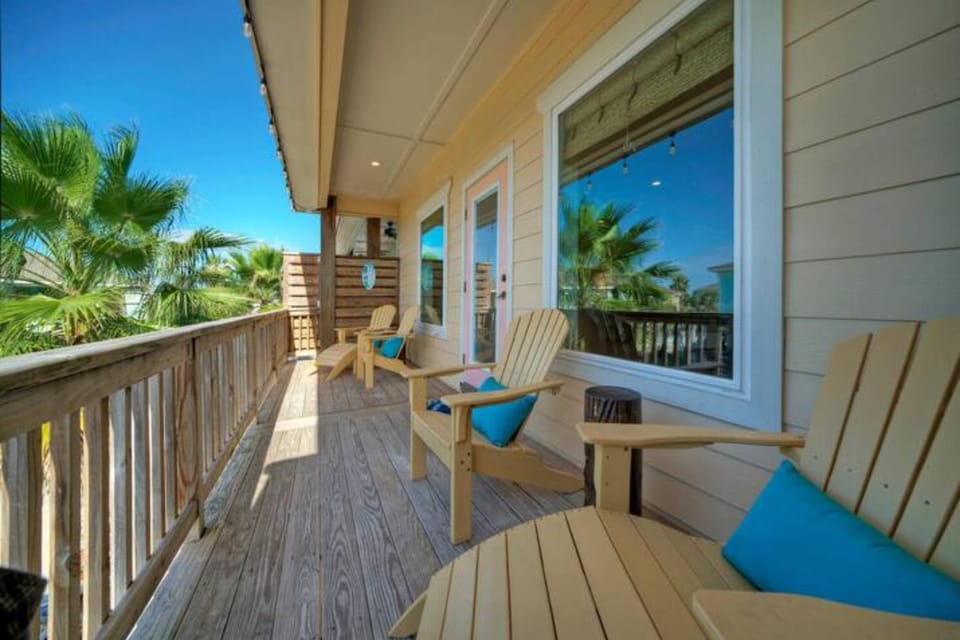 A perfect spot for a coffee break. (Rock N Reel)