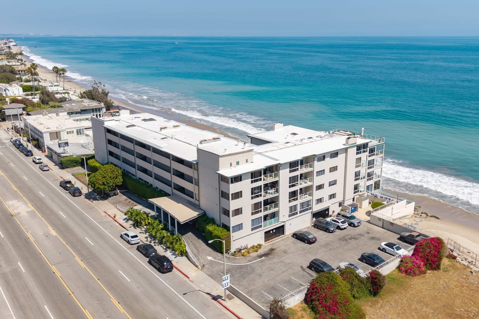 Oceantfront condo.