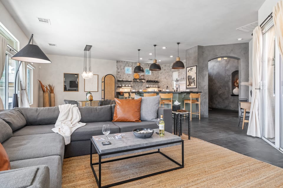 Open space layout.