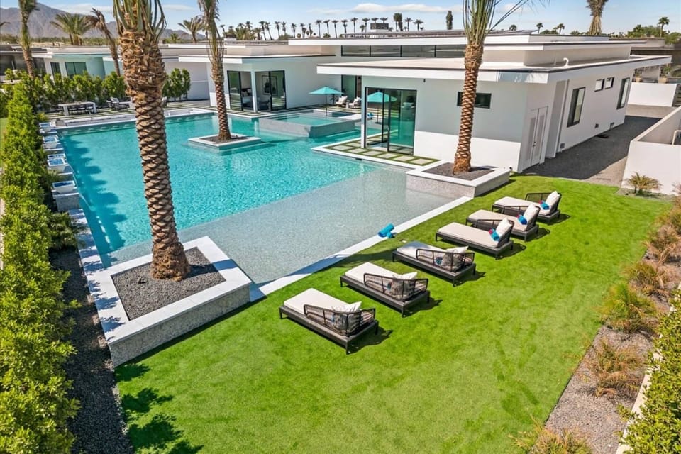 Soak up the sun. (Villa 5)