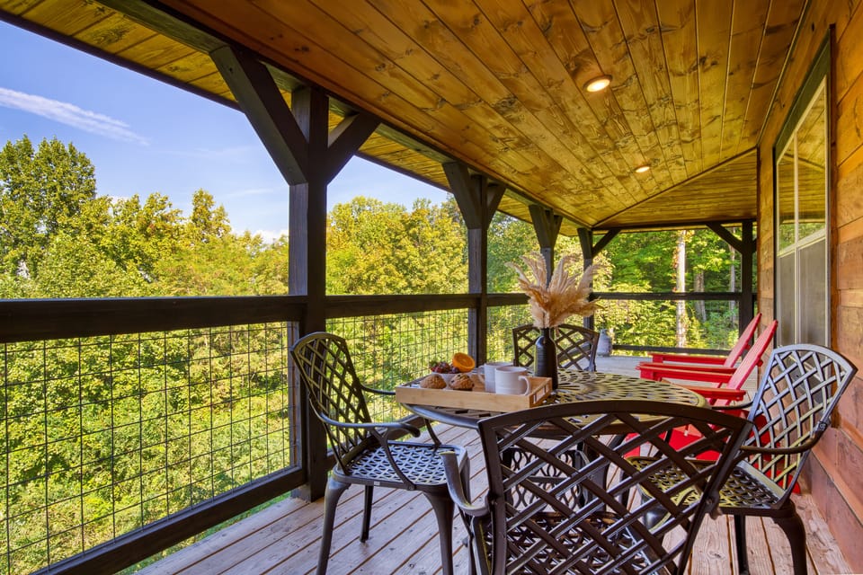 Dine outdoors with stunning mountain views.