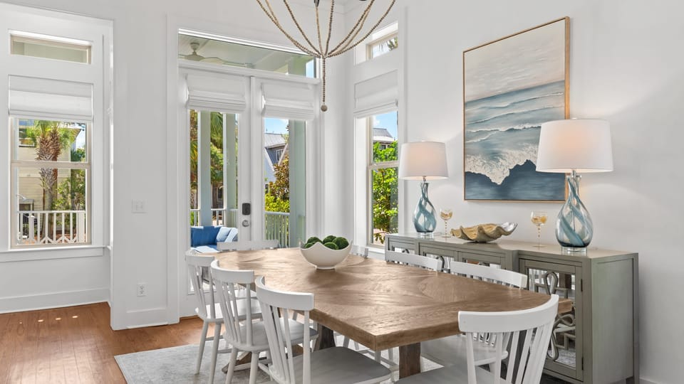 Dining area with easy access to the balcony.