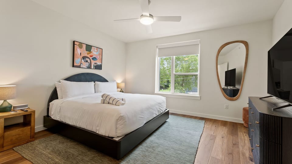 Bedroom 1 features a king bed.