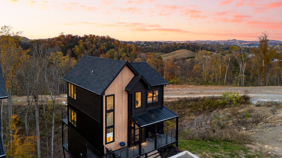 Elevated mountain living with sweeping views from this modern Smokies retreat.