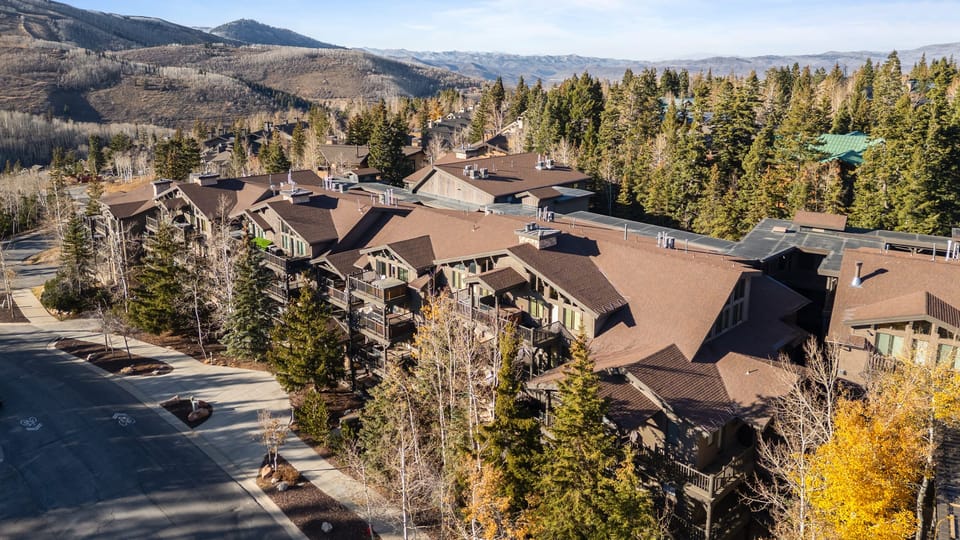 Experience Park City, AvantStay style.