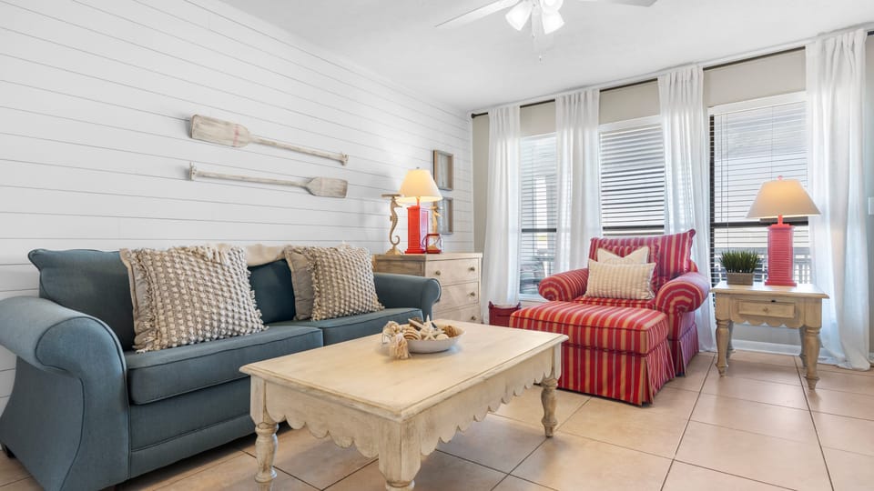 Bright and modern living room.