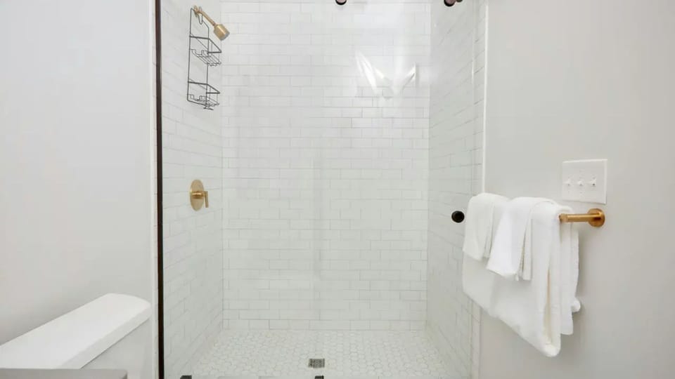 Full bathroom 2 features a shower. (#406)