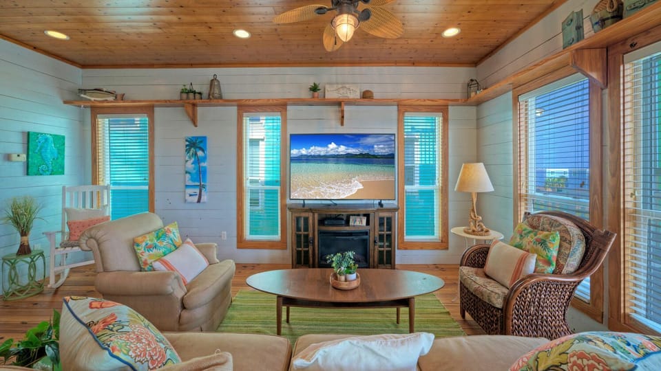 Walk to the Beach | Ocean Views, Balcony Dining & Open Living | Beachview 54 by AvantStay House in Port Aransas