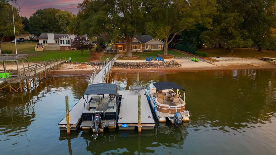 Dockside moments await—step right onto the boat and explore the lake.