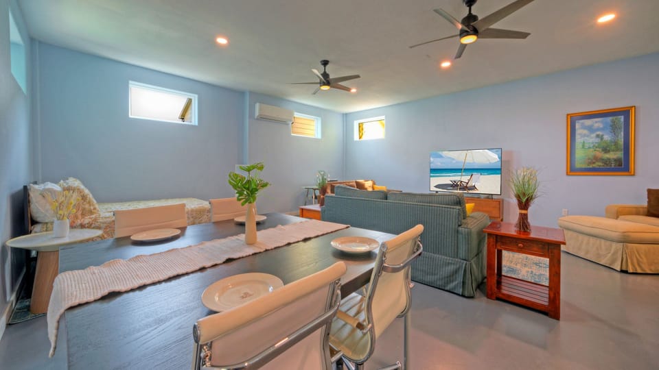 Cozy Port Aransas Apartment Steps from the Beach & Dining | Beachview 54 apartment by AvantStay House in Port Aransas