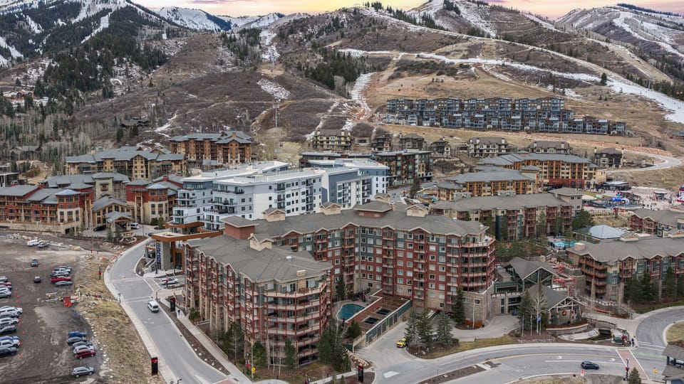 Experience Park City, AvantStay style.