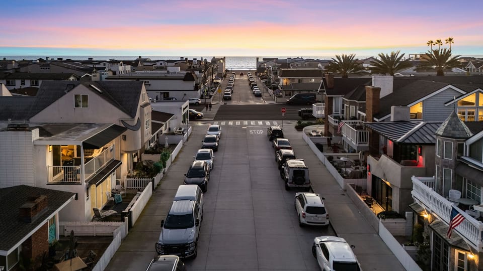 Neighborhood view—located just a block from the beach.