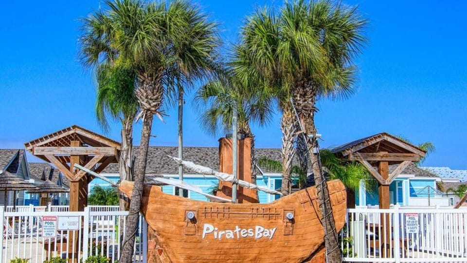 The iconic Pirates Bay resort entrance sign in Port Aransas.