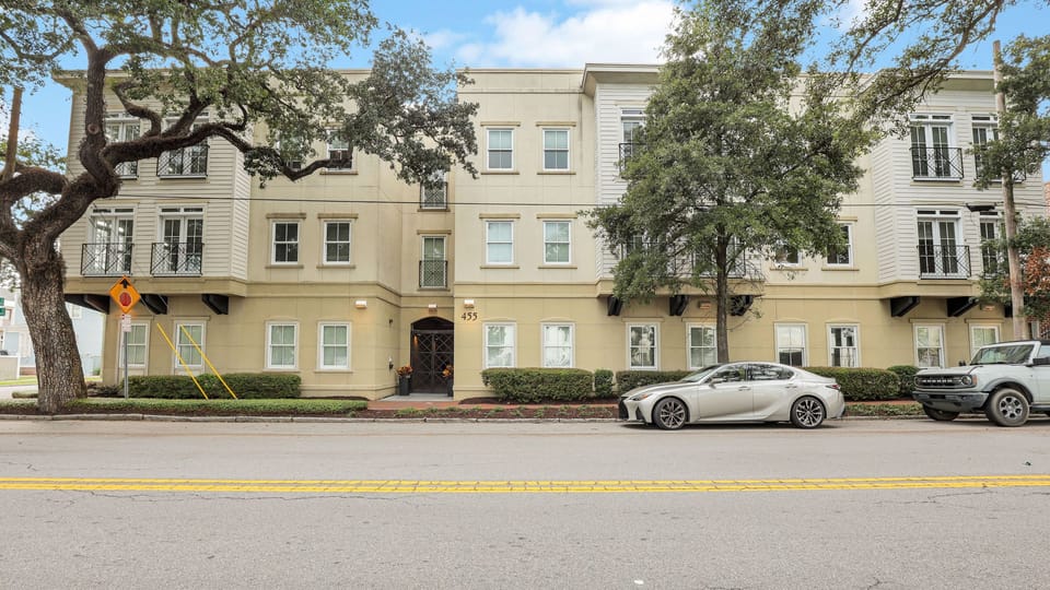 The Juliette welcomes you.