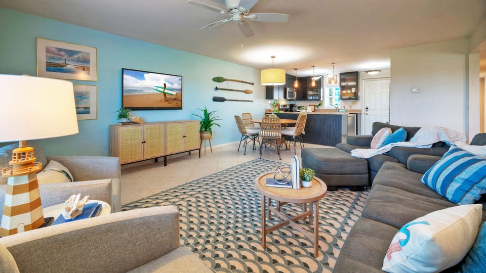 Lounge in luxury. (Pura Vida)