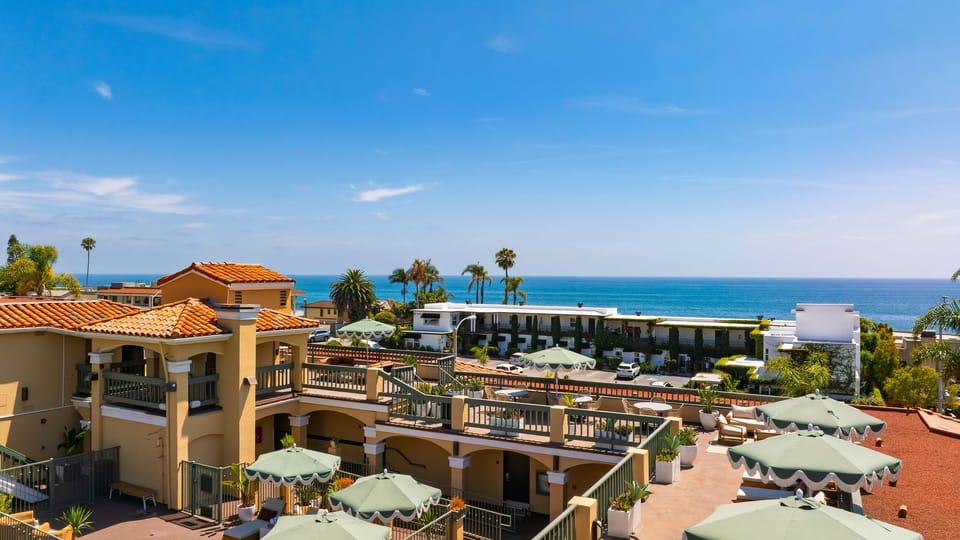 The Mara by AvantStay | Boutique Hotel w/ Pool + Hot Tub + Rooftop Terrace | Walk to Beach + Restaurants + Art Scene Hotel in Laguna Beach