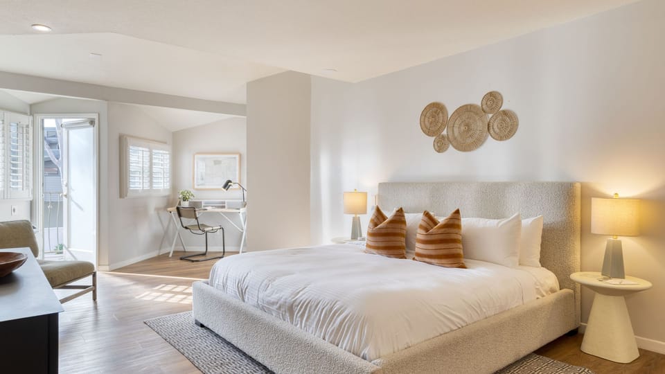 The Mara by AvantStay | Rooftop Ocean Views + Hot Tub + Walkable Location | Near Beaches + Dining + Laguna Attractions Hotel in Laguna Beach