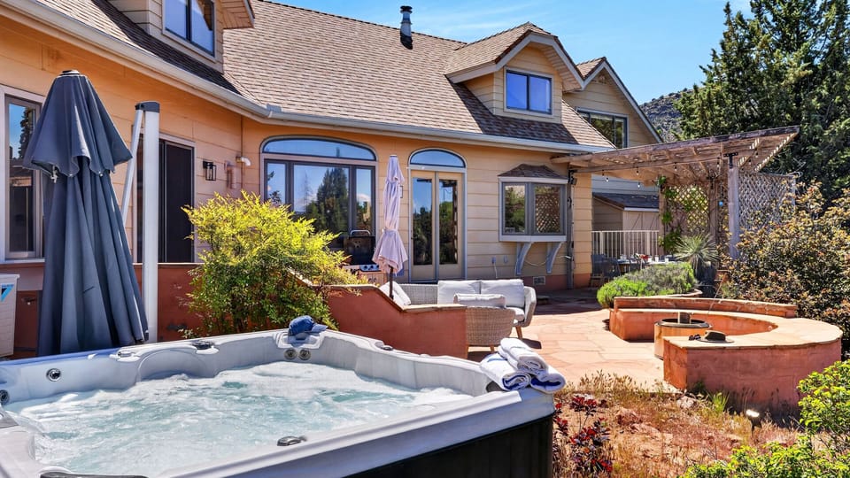 Unwind in the private hot tub, then lounge on the sun-soaked patio surrounded by Sedona’s serene desert landscape.