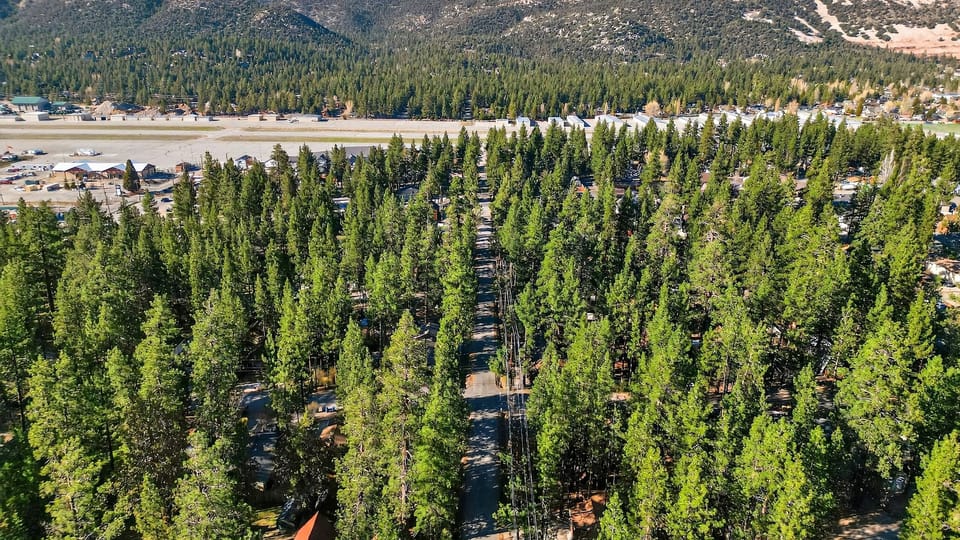 Aerial view of the neighborhood.